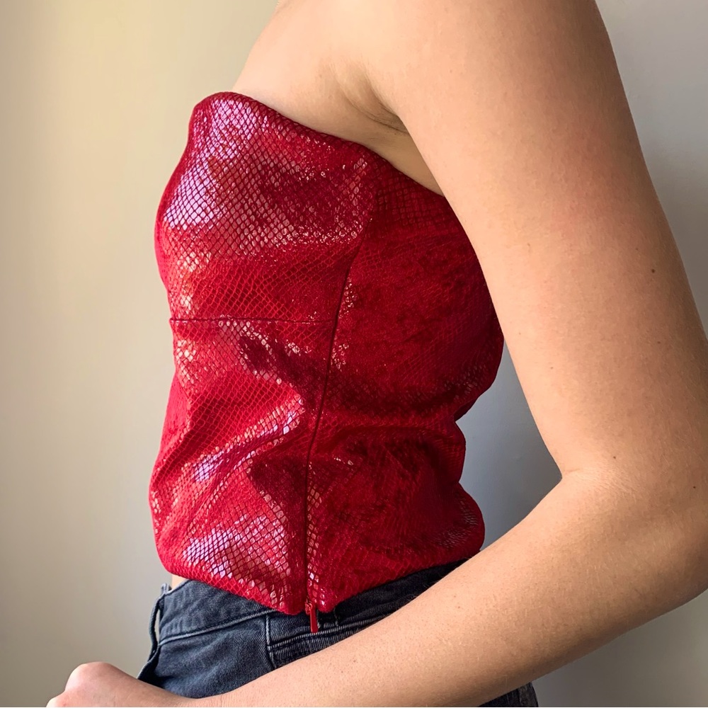 Karen Millen Red Snakeskin Tube Top - Picture 2 of 3